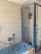 Eine Sonnenverwöhnte gut geschnittenes 4 Z. Wohnung im Grünen FÜR 2 PERSONEN - Badezimmer