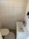 Sonnenverwöhntes PASSIV HAUS ohne Heizkosten für eine Familie - Gäste WC