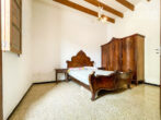 Idyllisches mallorquines Stadthaus mit Ausbaureserve, 240 qm, 3 SZ, 1Bad, Garage, Brunnen, Innenhof - Schlafzimmer 1