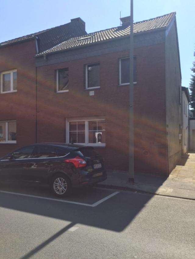 wenn nicht jetzt …wann dann ? SALE SALE SALE, 41849 Wassenberg, Reihenendhaus