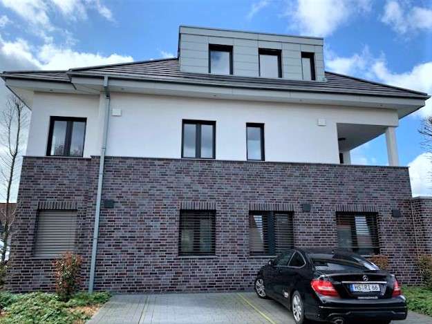 Loggia-Wohnung mit Fahrstuhl *Photovoltaikanlage* Traumhaft schön !!!, 41849 Wassenberg, Etagenwohnung