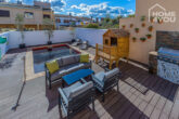 Großzügige Doppelhaushälfte, 273qm, 4 SZ, 3 Bäder, Salzwasser-Pool in ruhiger, ländlicher Umgebung - Terrasse mit Pool 5
