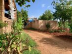 Idylle pur: Finca 100 qm, Pool, Solar, Brunnen und Nebengebäude auf 21.000 qm Area mit Steinmauern. - Details