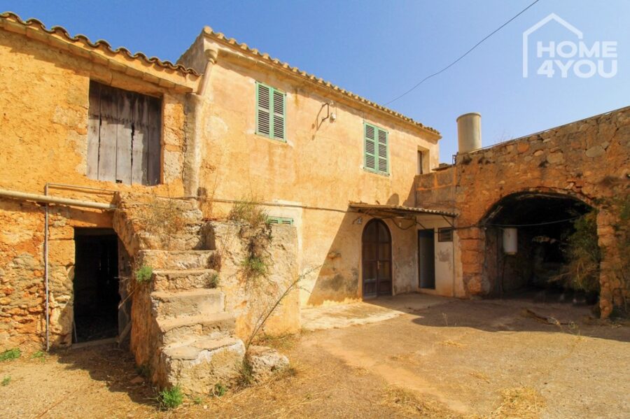 Top-Angebot: Mediterranes Leben, 800 qm Finca mit 32.000 qm Grund, absolute Ruhe & Abgeschiedenheit, 07200 Felanitx (Spanien), Bauernhaus