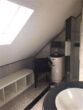 Das freihstehende Haus mit vielen Besonderheiten TRAUM Lage am Waldrand - Badezimmer Dachwohnung