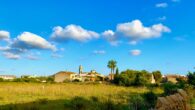 Finca-Baugrundstück mit Traumblick auf Sant Salvador und viel Weite sucht Bauherrn auf 22.000 qm. - Fincaleben