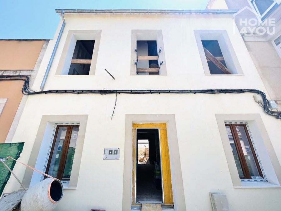 Wohntraum: Design-Stadthaus top saniert, 3 SZ, 200 qm, Klima, Fussbodenheizung, Pool, Kamin, Garten, 07200 Felanitx (Spanien), Stadthaus