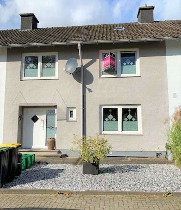 Haus im beliebter Anlage sucht neuen Eigentümer (fast) Alles Neu…… RESERVIERT !!!!, 41849 Wassenberg, Reihenmittelhaus