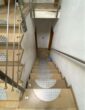 REDUZIERT !! Eigennutzung-Renditeimmobilie 1-3 Wohnungen +2 Gewerbeeinheiten (zusätzlicher Wohnraum) - Treppenhaus