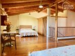 Leben und Arbeiten in perfekter Harmonie: hochwertiges Chalet, 300 qm, 3 SZ , Pool und Vermietlizenz - Schlafzimmer